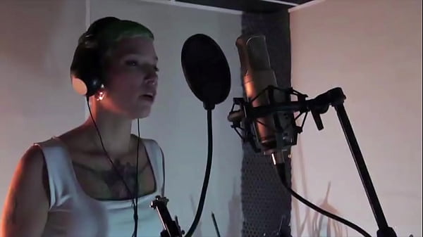 Nonton Dubbing Studio thumbnail