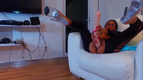 Play MP4 - First anal with fan