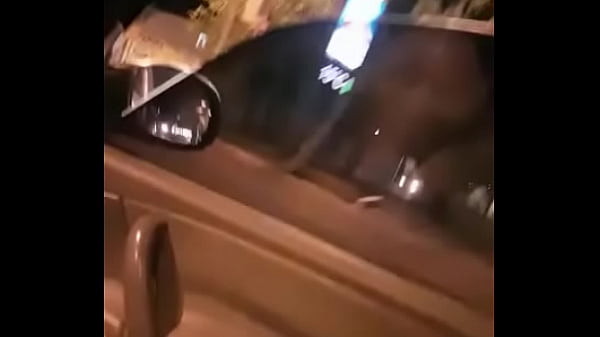 Play MP4 - Exibicionismo na marginal