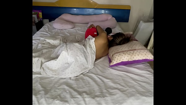 Play MP4 - SEXO CON MI VECINA &comma; NO PUDE RESISTIR LA TENTACION