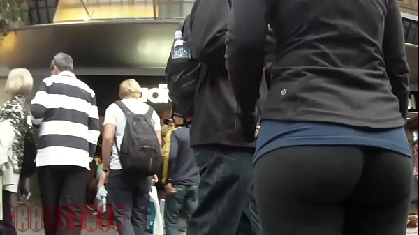 Awesome_Ass in Leggings