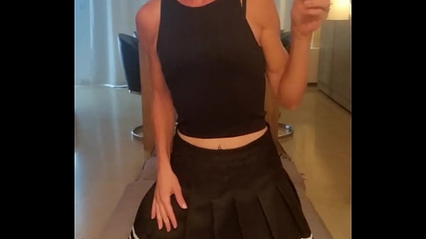 Hot_Belgian_girl enjoys her_sigaret_on perfect spot