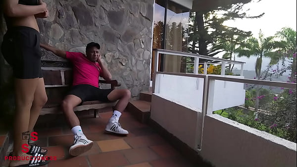 Follando A La Cachonda El Delicioso Cuerpo De Mi Hijastra thumbnail
