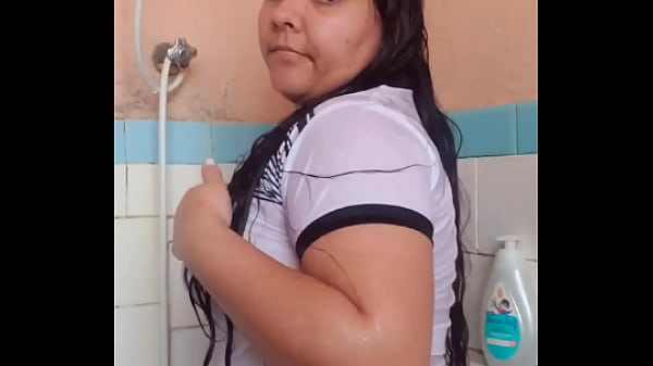 Ele ama ver meu braço molhado Parte 3