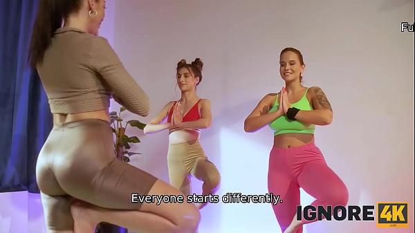 Play MP4 - IGNORE4K&period; Too Tight in Two Ways