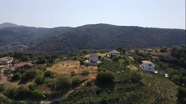 Nonton Squirting On A Holiday 8k thumbnail