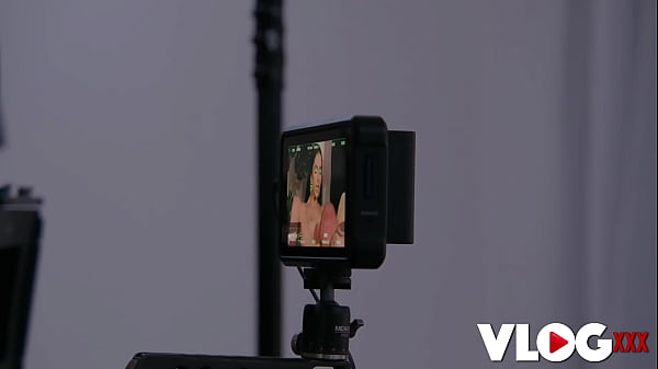 Play MP4 - Lovely Kama Oxi Reveals Her Horniness Side After Photoshoot