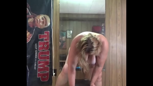 Milffucks and moanswhen cumming