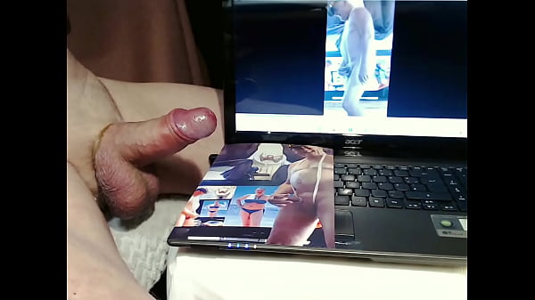 Play MP4 - Sperma auf eine versaute Schlampe und den Schwanz eines geilen Kerls gespritzt