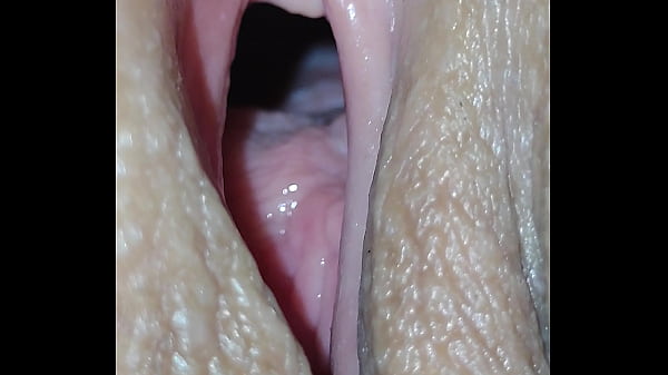 Muy roto le gusta por el culo 