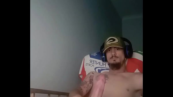 Play MP4 - AUSSIE ROB VEGAS -HUNG & UNCUT -  BLOWS HIS LOAD