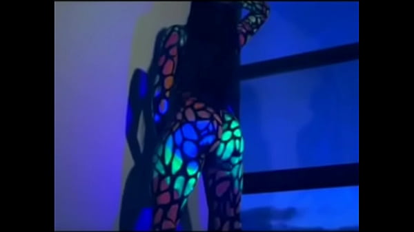 VID 31140822 060045 800