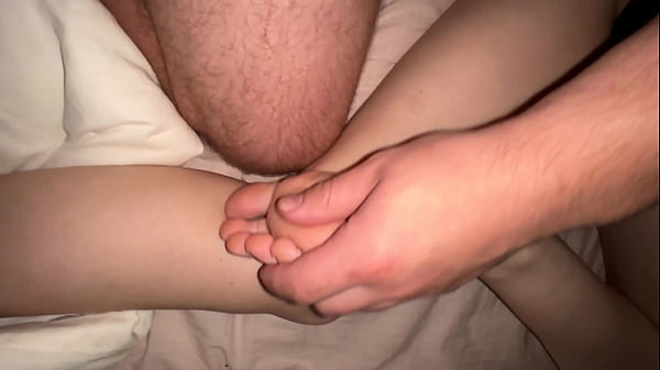 Certain circumstances can both increase and decrease the likelihood of losing your virginity at the age of 20 