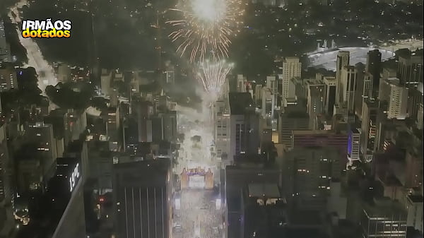 Play MP4 - Amigo virou Amante