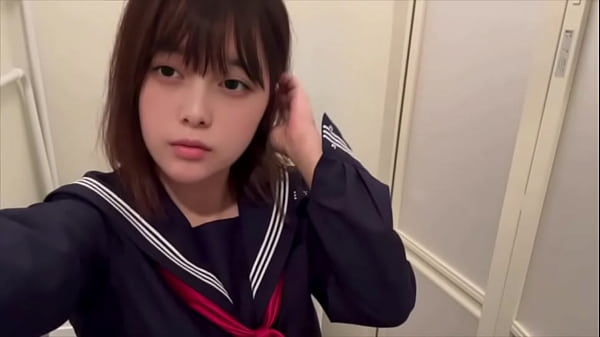 【自撮りオナニー】思◯期って男の人だけシコってエロくなるんじゃなくて女子もエロくなるんだよ&hellip; thumbnail