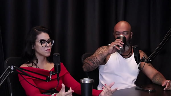 Por ser da &aacute;rea fitness teve bastante solicita&ccedil;&otilde;es para criar conte&uacute;dos porn&ocirc; solicitou dinheiro para m&atilde;e e a informou do que faz jordanna gomes japa joh watch sheer red 