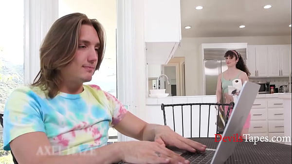 Nonton No Panties, No Problem - Axel Haze, Pixie Smalls thumbnail