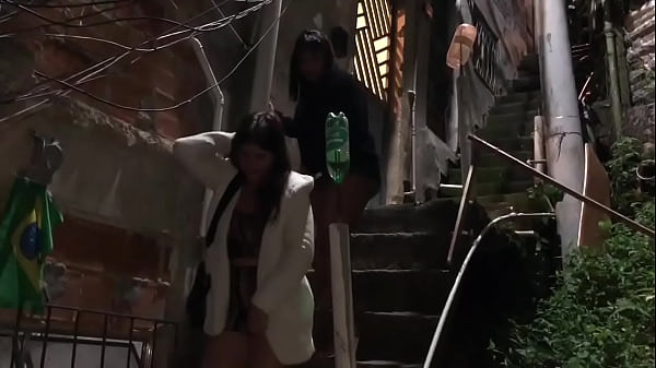 Nonton Patricinha Na Favela thumbnail