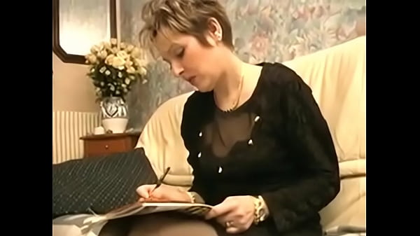 Play MP4 - mature and teen solo