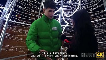 Hunt4k her dream gift was to put her pussy 