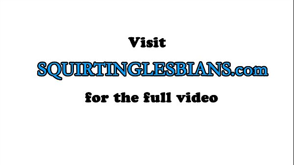 Lesbian couplesquirting in the bedroom