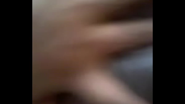 Gordita se masturba_para mi