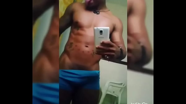 Play MP4 - dominicano bulto bailando