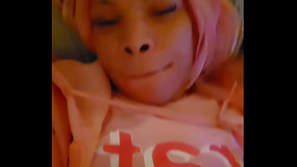 Play MP4 - Angelg says don't fall in love with her