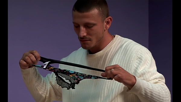 Dark Haired Beauty Lisa Ann Gets Nailed From Behind thumbnail