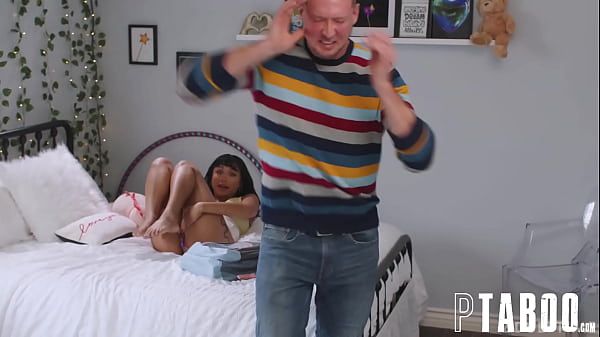 I Think its Stuck Ryan_Driller_Pierce_Paris Gia DiBella