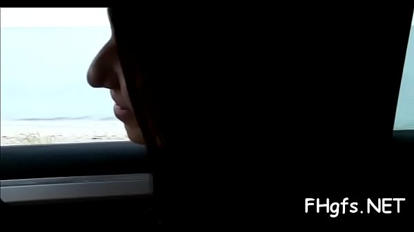 Fresh amateur teen_would never charge for sex with_a man