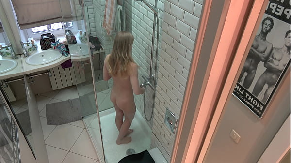 I Would Like To Take A Shower With My Stepdaughter thumbnail