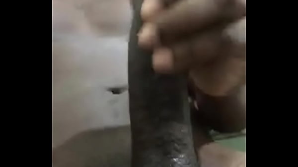 Play MP4 - Parcero quiere ser el primero en clavarmelo