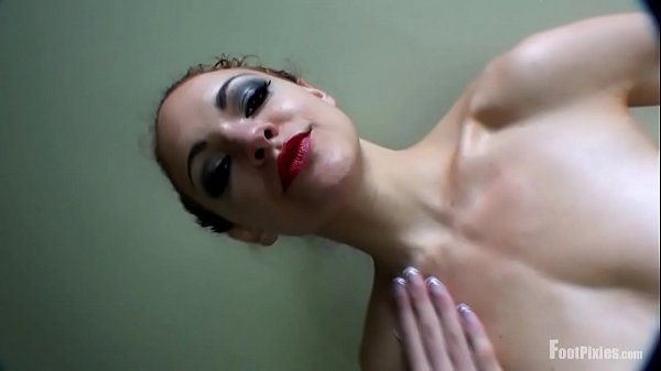 Play MP4 - AmberlyWrinkledSoles