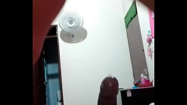 Nonton Me Monto En La Verga Por El Culo thumbnail