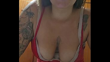 Play MP4 - Ruiva casada e safada faz chamada de v&iacute;deo com f&atilde; e mostra a bucetinha