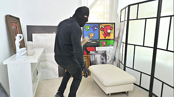 Cock hungry art curator jolee love gets her holes fucked dp style by her clients gp3338 