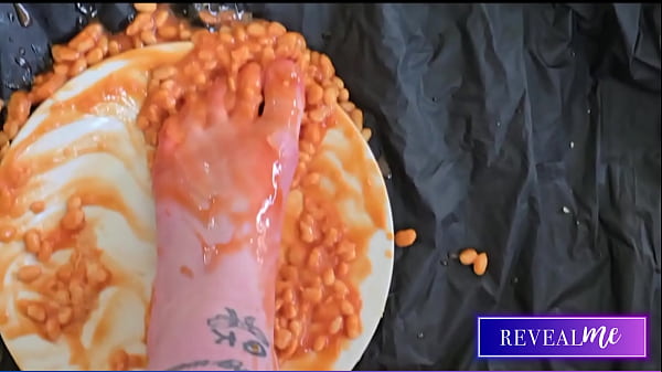 Revealme foot fetish sexy soles & toe sucking delight 