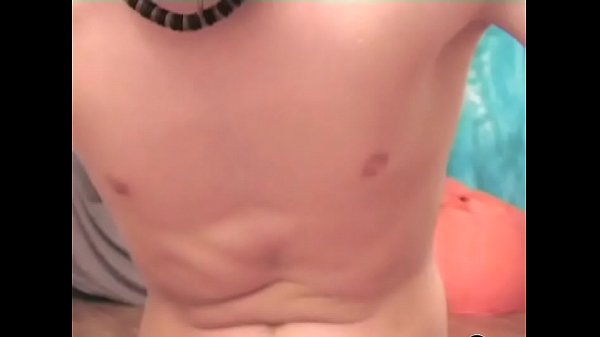 Nonton Foxy Brunette Lady Tanya Gets Crotch Licked thumbnail