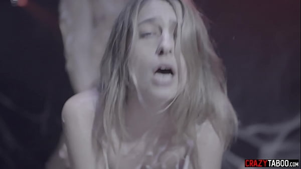 Couple taken by aliens_are made to star in live orgy sexshow