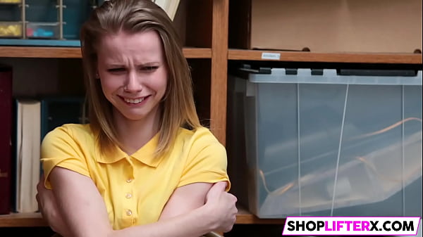 Sweet teen has no excuse forshoplifting