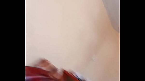 Le presto el culo a un amigo de facebook 