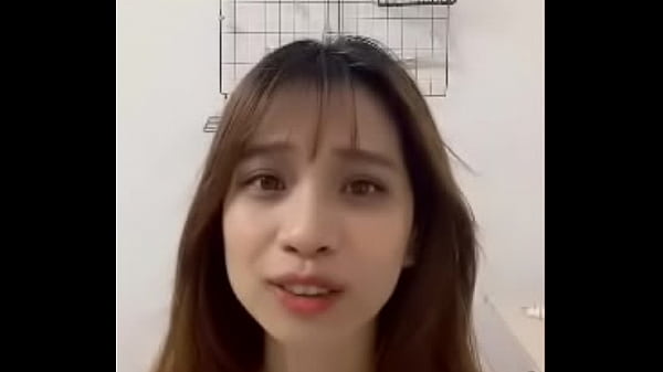 Chica bailando en show