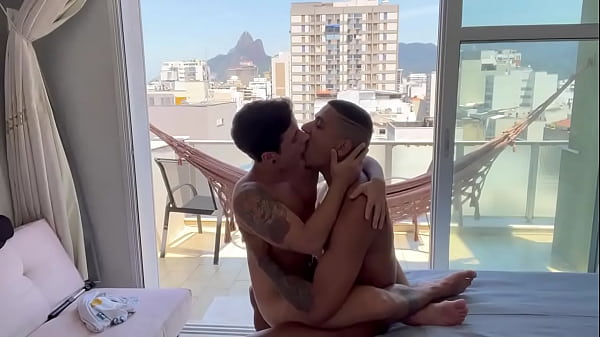 T&uacute;lio E Jordan thumbnail