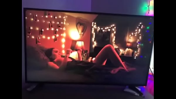 Nonton The Main Woman Of This Movie She Acts Lots Like ( Jaime Pressly ) [ Poison Ivy A New Seduction ] thumbnail