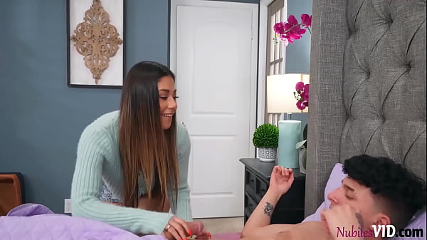 Play MP4 - Xxlayna Marie Creampie on Stepfamily Vacation