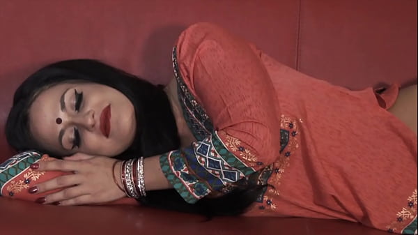 Play MP4 - Pakistani housewife fucking on Bollywood song