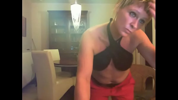 Play MP4 - ellen goos crazy in here new chow and moves