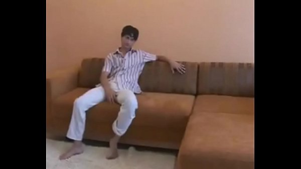 step_bro knows how tomake a_sister happy