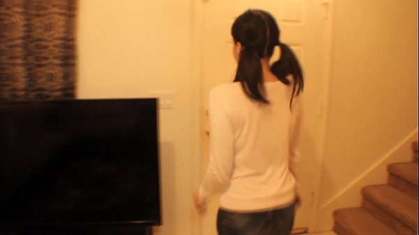 Play MP4 - just fucking around with the camera